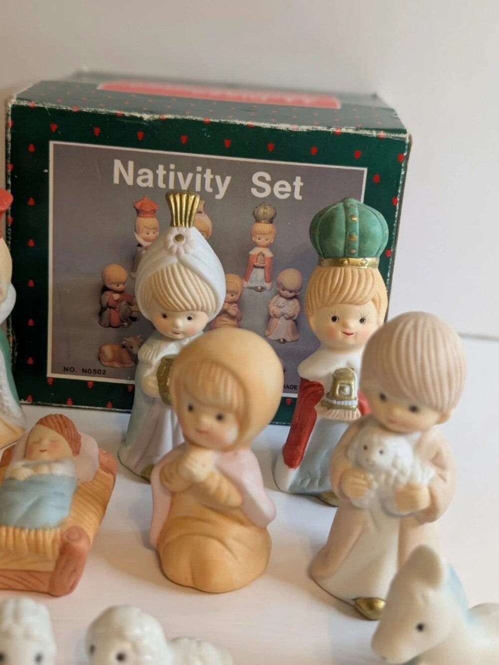 Miniature Porcelain Nativity Set 11 Piece Complete In Box Christmas